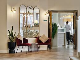 Linton Lodge Hotel, BW Signature Collection