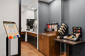 Courtyard by Marriott Burlington Williston