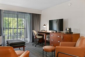 Courtyard by Marriott Burlington Williston