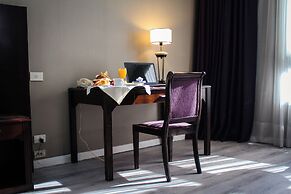 Howard Johnson Plaza Buenos Aires Florida Street by Wyndham