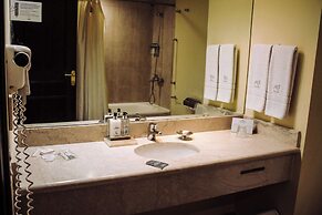 Howard Johnson Plaza Buenos Aires Florida Street by Wyndham