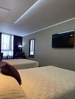 Howard Johnson Plaza Buenos Aires Florida Street by Wyndham