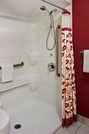 Courtyard by Marriott Niagara Falls