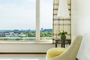 COMO Metropolitan London