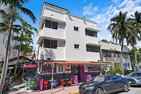 The Whitelaw Hotel