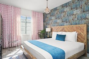 The Whitelaw Hotel