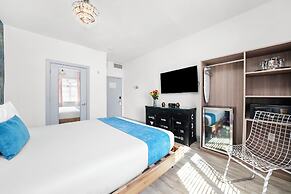 The Whitelaw Hotel
