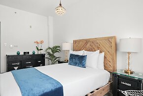 The Whitelaw Hotel