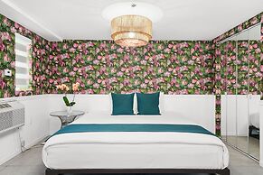 The Whitelaw Hotel