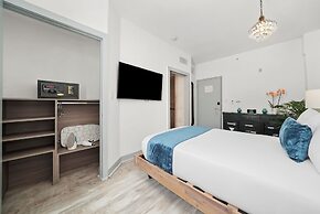 The Whitelaw Hotel
