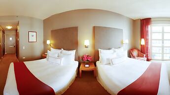 Hotel Giraffe by Library Hotel Collection