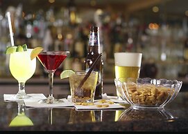 Embassy Suites by Hilton Dallas Market Center