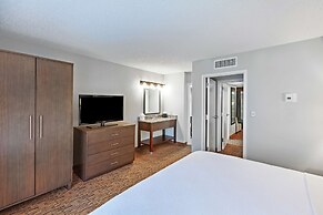 Embassy Suites by Hilton Dallas Market Center