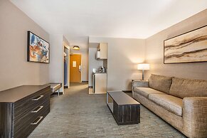 Best Western Plus North Las Vegas Inn & Suites