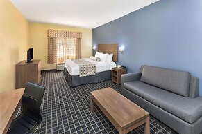 Days Inn & Suites by Wyndham Union City