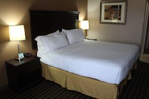 Holiday Inn Express Kansas City-Liberty by IHG