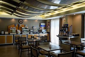 Holiday Inn Express Hotel & Suites Oxford by IHG