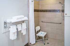 Holiday Inn Express Hotel & Suites Oxford by IHG