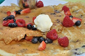 Sunshine Suites Resort