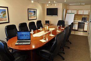 Sunshine Suites Resort