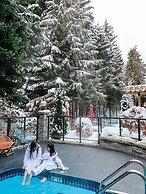 Summit Lodge Boutique Hotel