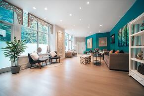 Summit Lodge Boutique Hotel