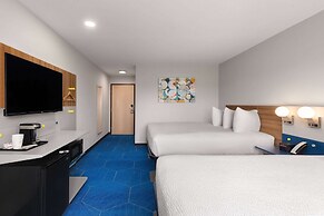 Microtel Inn & Suites by Wyndham Independence
