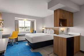 Microtel Inn & Suites by Wyndham Independence