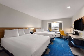 Microtel Inn & Suites by Wyndham Independence