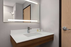 Microtel Inn & Suites by Wyndham Independence