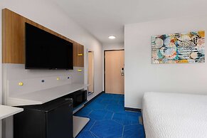 Microtel Inn & Suites by Wyndham Independence