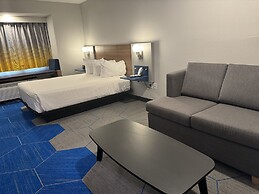 Microtel Inn & Suites by Wyndham Independence