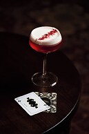 Hadley's Orient Hotel