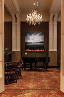 Hadley's Orient Hotel