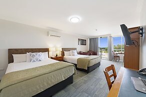 Burnett Riverside Hotel, Bundaberg Central, Australia - Lowest Rate ...