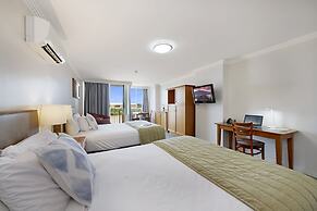 Burnett Riverside Hotel