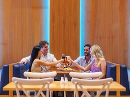 Pullman Reef Hotel Casino