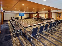 Pullman Reef Hotel Casino