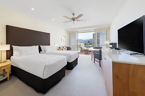 Pullman Reef Hotel Casino