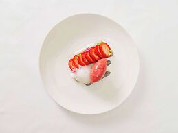 Pullman Reef Hotel Casino