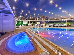 Pullman Reef Hotel Casino