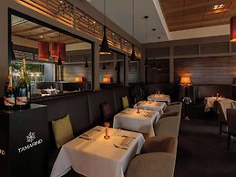 Pullman Reef Hotel Casino