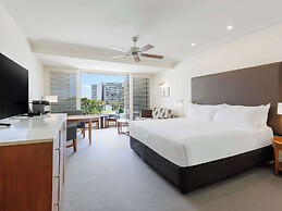 Pullman Reef Hotel Casino