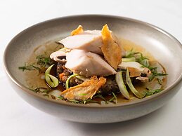 Pullman Reef Hotel Casino