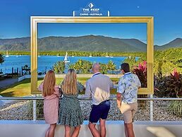 Pullman Reef Hotel Casino