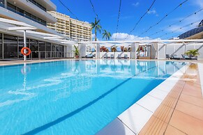 Pullman Reef Hotel Casino