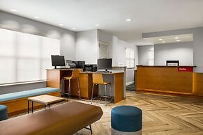 TownePlace Suites by Marriott Fort Meade National Business Park