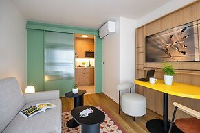 Citadines République Paris