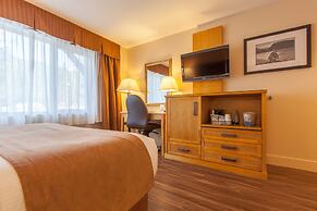 Coast Hillcrest Hotel