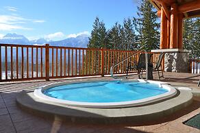 Coast Hillcrest Hotel